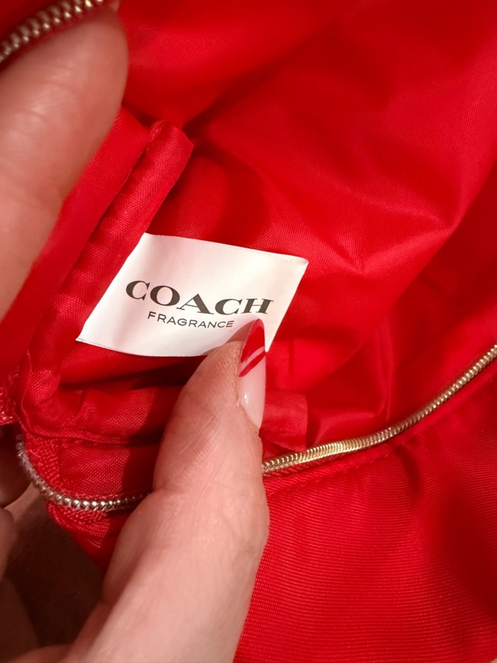Coach Fragrance Red Makeup Zip Pouch with Gold Heart Zipper Pull- New! - Picture 3 of 6